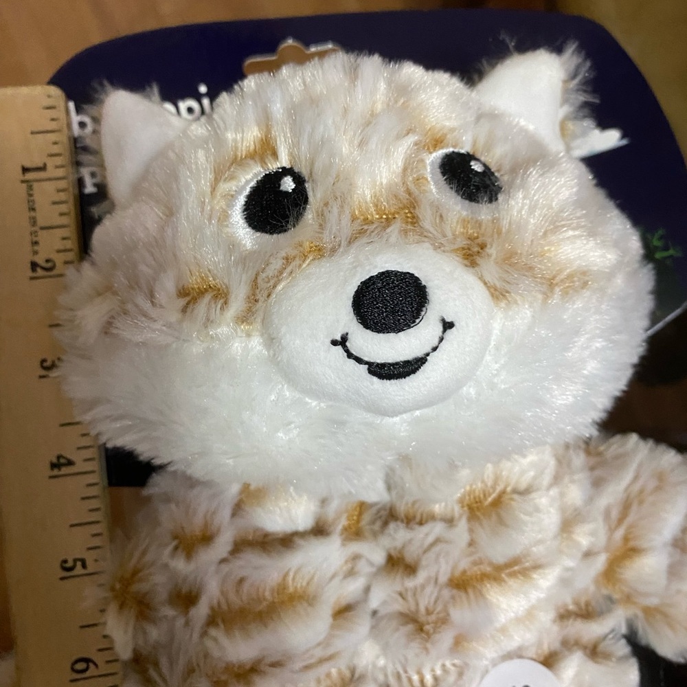 Brand New Very Solf Múltiples Squeakers Dog Toy 17”.